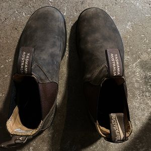 Blundstone size 5 (women 7.5-8) #585